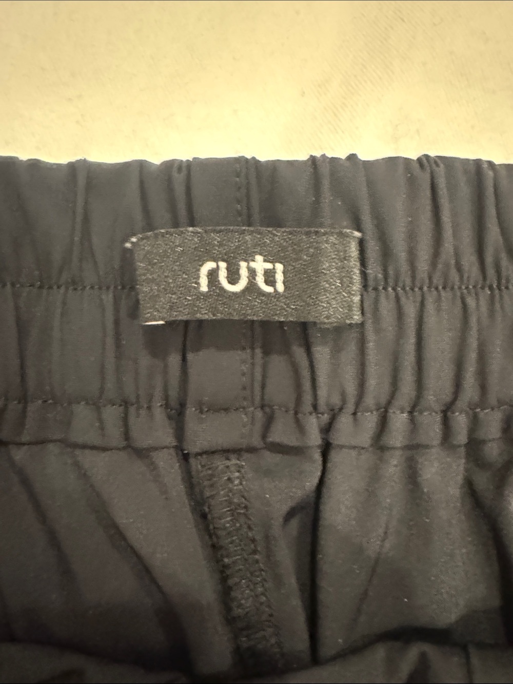 Ruti On the Loose work pants, size 8 - Picture 3 of 3